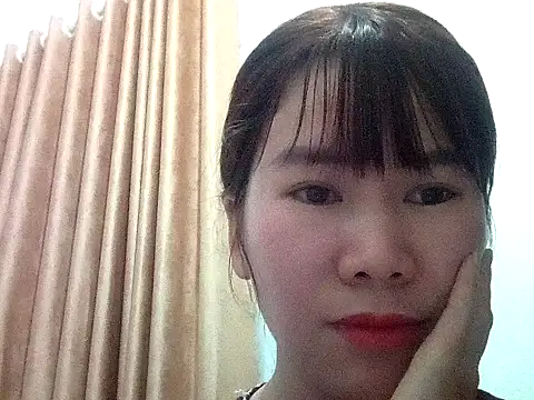 Bondgirl 9 online show from 8, 3, 2026