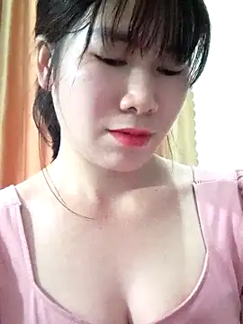 Snapshot of Bondgirl_9 chatting on 29, 3, 2026 Bondgirl 9 online show from 29, 3, 2026