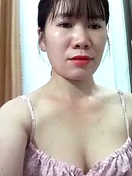 Bondgirl 9 online show from 29, 5, 2026