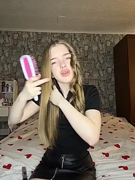 Snapshot of KayShaw chatting on 27, 3, 2026 KayShaw online show from 27, 3, 2026