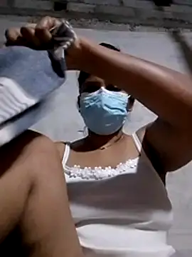 Snapshot of nilkirilli chatting on 21, 4, 2026 nilkirilli online show from 21, 4, 2026