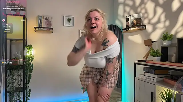 Snapshot of eyes_are_higher16333 chatting on 22, 3, 2026 eyes are higher16333 online show from 22, 3, 2026