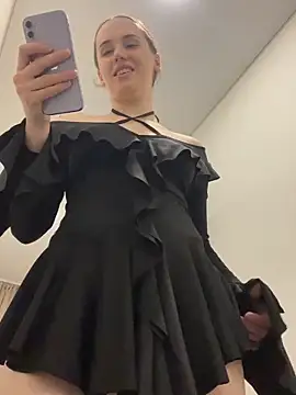 Snapshot of pinkpeachx chatting on 16, 4, 2026 pinkpeachx online show from 16, 4, 2026