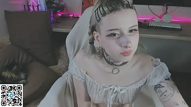 Velor Velmochi online show from 6, 4, 2026
