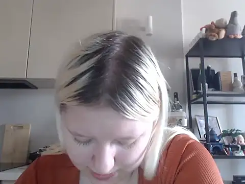 Snapshot of LenaSecret19 chatting on 16, 6, 2026 LenaSecret19 online show from 16, 6, 2026