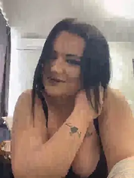 Snapshot of julietalovee chatting on 16, 3, 2026 julietalovee online show from 16, 3, 2026