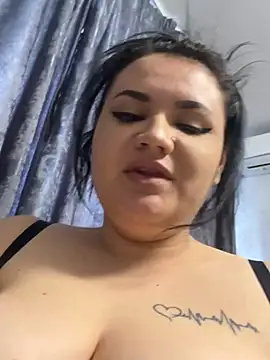Snapshot of julietalovee chatting on 17, 3, 2026 julietalovee online show from 17, 3, 2026