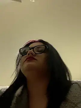 Snapshot of julietalovee chatting on 18, 4, 2026 julietalovee online show from 18, 4, 2026