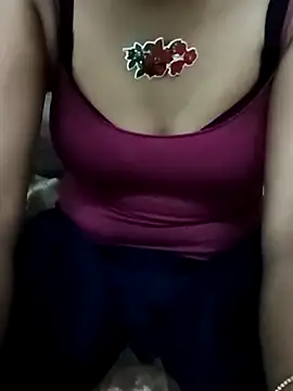 Snapshot of niyashree100 chatting on 28, 3, 2026 niyashree100 online show from 28, 3, 2026