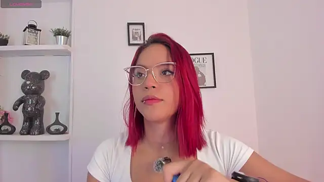 Snapshot of Im_Scarlett_ chatting on 23, 4, 2026 Im Scarlett online show from 23, 4, 2026