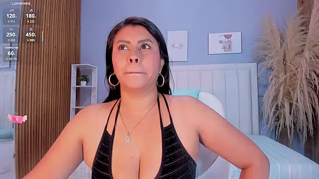 Snapshot of Anthonella_Lux chatting on 18, 4, 2026 Anthonella Lux online show from 18, 4, 2026