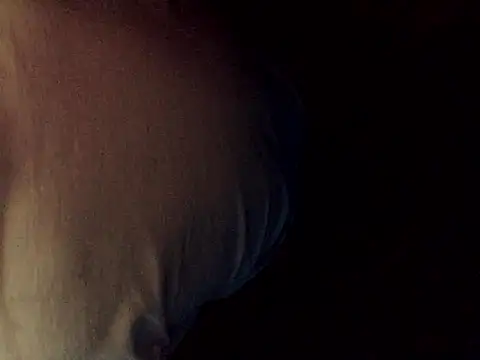 Snapshot of Donkie909 chatting on 20, 4, 2026 Donkie909 online show from 20, 4, 2026