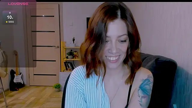 Snapshot of ooopsybritney chatting on 14, 4, 2026 ooopsybritney online show from 14, 4, 2026