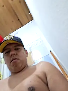 Snapshot of Badboydel97 chatting on 17, 3, 2026 Badboydel97 online show from 17, 3, 2026
