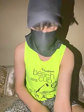 Snapshot of CodingRemotion chatting on 7, 4, 2026 CodingRemotion online show from 7, 4, 2026