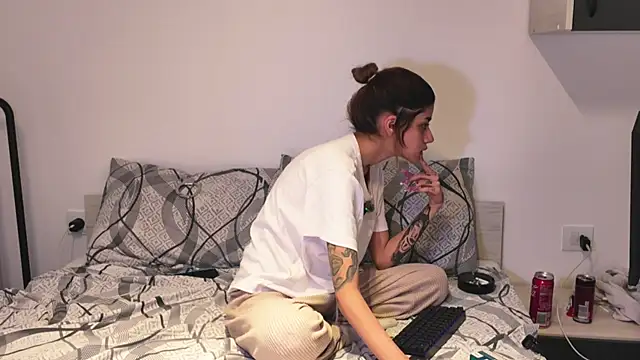 Snapshot of sweelexy chatting on 13, 4, 2026 sweelexy online show from 13, 4, 2026