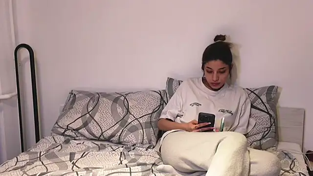 Snapshot of sweelexy chatting on 15, 4, 2026 sweelexy online show from 15, 4, 2026