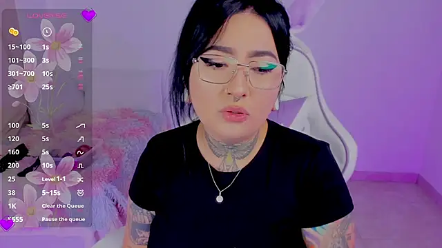 Snapshot of heeyy_kitty chatting on 28, 7, 2026 heeyy kitty online show from 28, 7, 2026