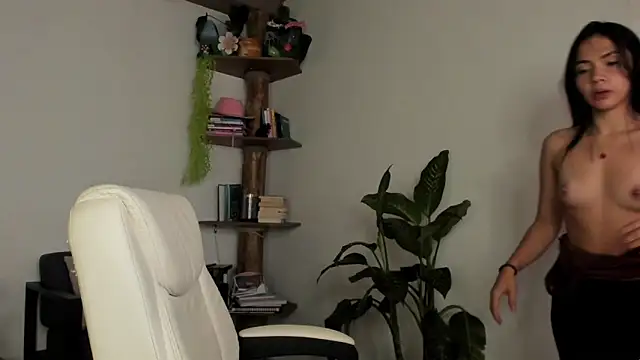 Snapshot of hi_kiittyy chatting on 15, 3, 2026 hi kiittyy online show from 15, 3, 2026