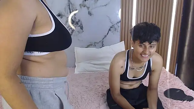 Snapshot of vicky_wel chatting on 17, 4, 2026 vicky wel online show from 17, 4, 2026