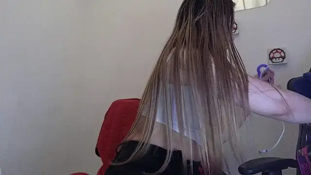 Snapshot of Caroline_hernandes chatting on 16, 3, 2026 Caroline hernandes online show from 16, 3, 2026