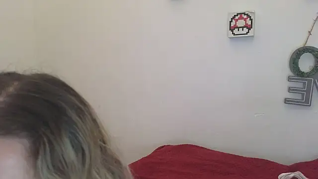 Snapshot of Caroline_hernandes chatting on 28, 4, 2026 Caroline hernandes online show from 28, 4, 2026