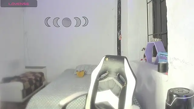 Snapshot of marianafoxx_ chatting on 13, 4, 2026 marianafoxx online show from 13, 4, 2026