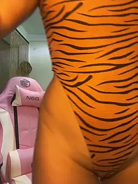 Snapshot of Sweetroseof chatting on 24, 3, 2026 Sweetroseof online show from 24, 3, 2026