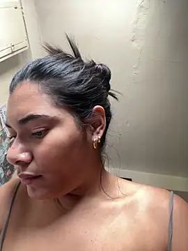 Snapshot of Sweetroseof chatting on 31, 3, 2026 Sweetroseof online show from 31, 3, 2026