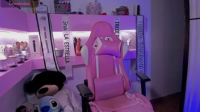 Snapshot of CherrySeraphine1 chatting on 13, 4, 2026 CherrySeraphine1 online show from 13, 4, 2026