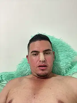 Snapshot of Ferchoxxx4 chatting on 4, 3, 2026 Ferchoxxx4 online show from 4, 3, 2026