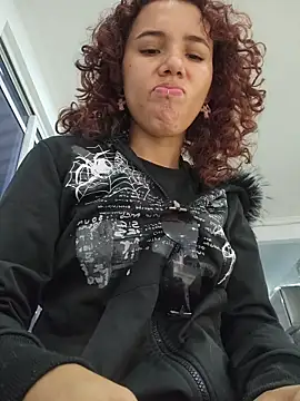 Snapshot of Isabella_Stark chatting on 21, 4, 2026 Isabella Stark online show from 21, 4, 2026