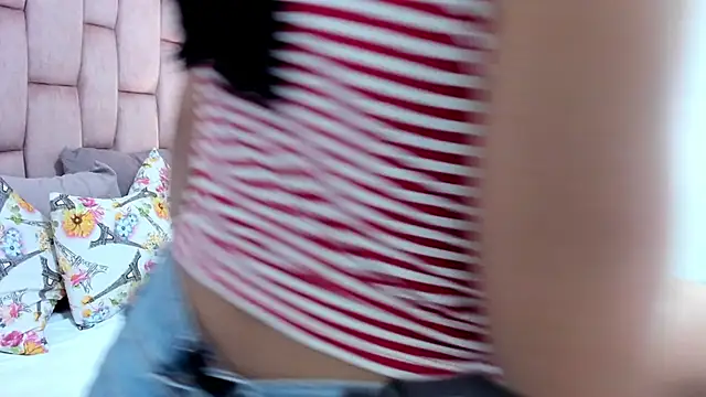 Snapshot of melina_voss chatting on 1, 4, 2026 melina voss online show from 1, 4, 2026