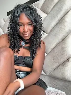 Snapshot of maryjane_ebony chatting on 1, 6, 2026 maryjane ebony online show from 1, 6, 2026