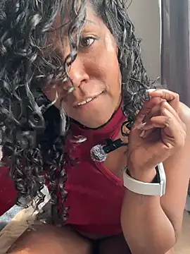 Snapshot of maryjane_ebony chatting on 16, 7, 2026 maryjane ebony online show from 16, 7, 2026