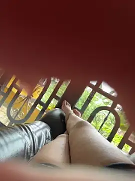 Snapshot of Jade-Naughty chatting on 5, 4, 2026 Jade-Naughty online show from 5, 4, 2026