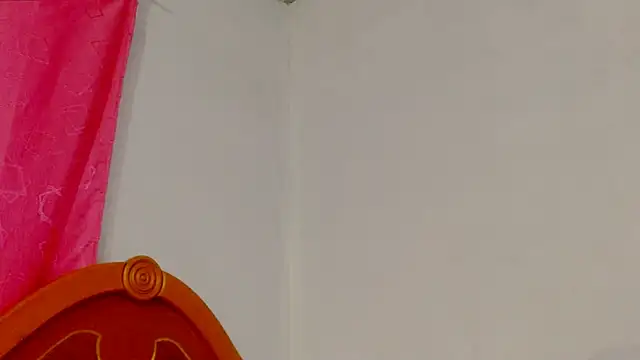 Snapshot of taliana_mateus chatting on 29, 5, 2026 taliana mateus online show from 29, 5, 2026