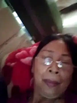 Snapshot of Sky-rain98 chatting on 4, 4, 2026 Sky-rain98 online show from 4, 4, 2026