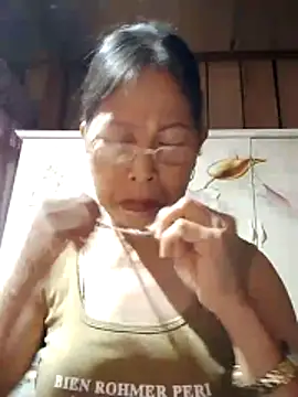 Snapshot of Sky-rain98 chatting on 6, 4, 2026 Sky-rain98 online show from 6, 4, 2026