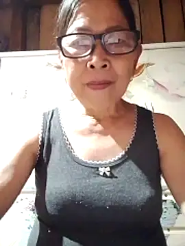 Snapshot of Sky-rain98 chatting on 11, 4, 2026 Sky-rain98 online show from 11, 4, 2026