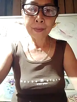 Snapshot of Sky-rain98 chatting on 17, 4, 2026 Sky-rain98 online show from 17, 4, 2026