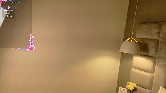 Snapshot of PaulaVegaa chatting on 7, 4, 2026 PaulaVegaa online show from 7, 4, 2026