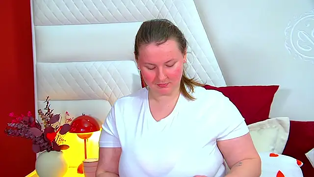 Snapshot of MelodyMoores chatting on 25, 3, 2026 MelodyMoores online show from 25, 3, 2026