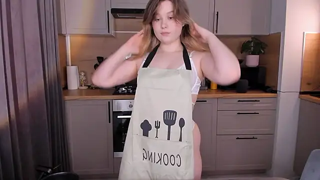 Snapshot of JennyHardy chatting on 28, 3, 2026 JennyHardy online show from 28, 3, 2026