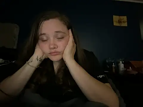 Snapshot of highimmaryjane chatting on 6, 4, 2026 highimmaryjane online show from 6, 4, 2026