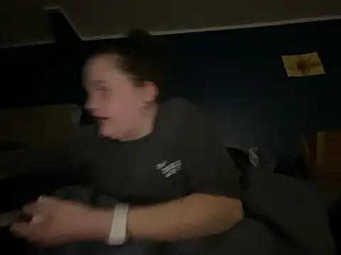 Snapshot of highimmaryjane chatting on 9, 4, 2026 highimmaryjane online show from 9, 4, 2026