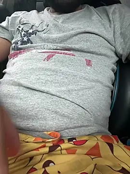 Snapshot of curly_rico chatting on 5, 4, 2026 curly rico online show from 5, 4, 2026