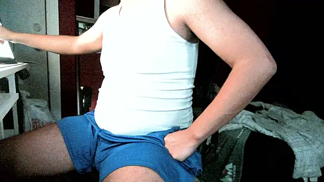 Snapshot of curly_rico chatting on 6, 4, 2026 curly rico online show from 6, 4, 2026