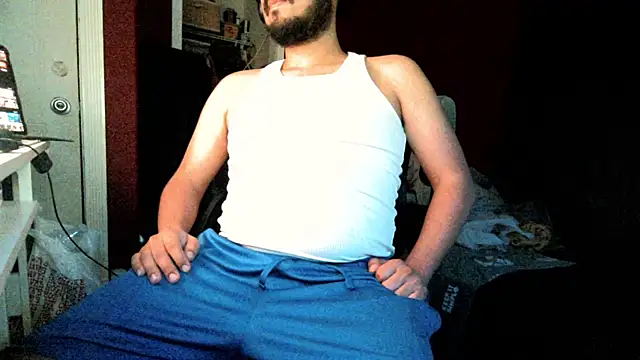 Snapshot of curly_rico chatting on 7, 4, 2026 curly rico online show from 7, 4, 2026