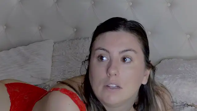 Snapshot of AnastasiaHart chatting on 9, 4, 2026 AnastasiaHart online show from 9, 4, 2026